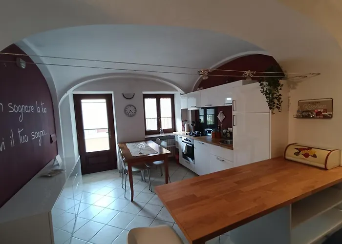 Апартаменты La Petite Maison Fleur